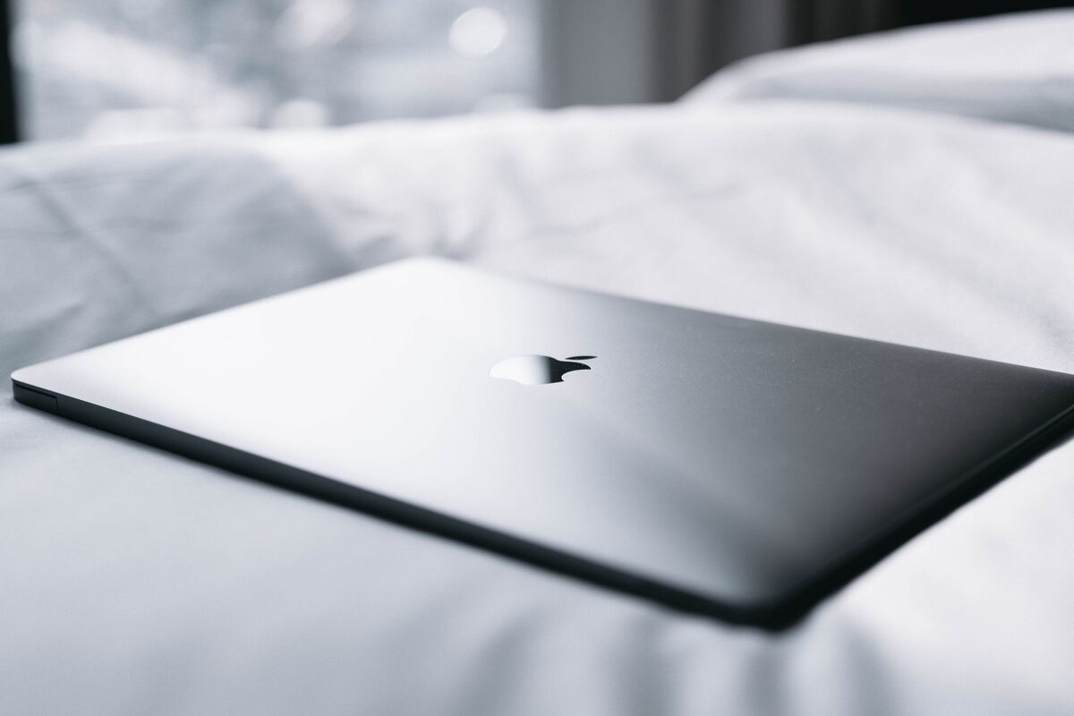 Przechowywanie laptopa w skrajnych temperaturach zagrozenia — serwis laptopów HyperX